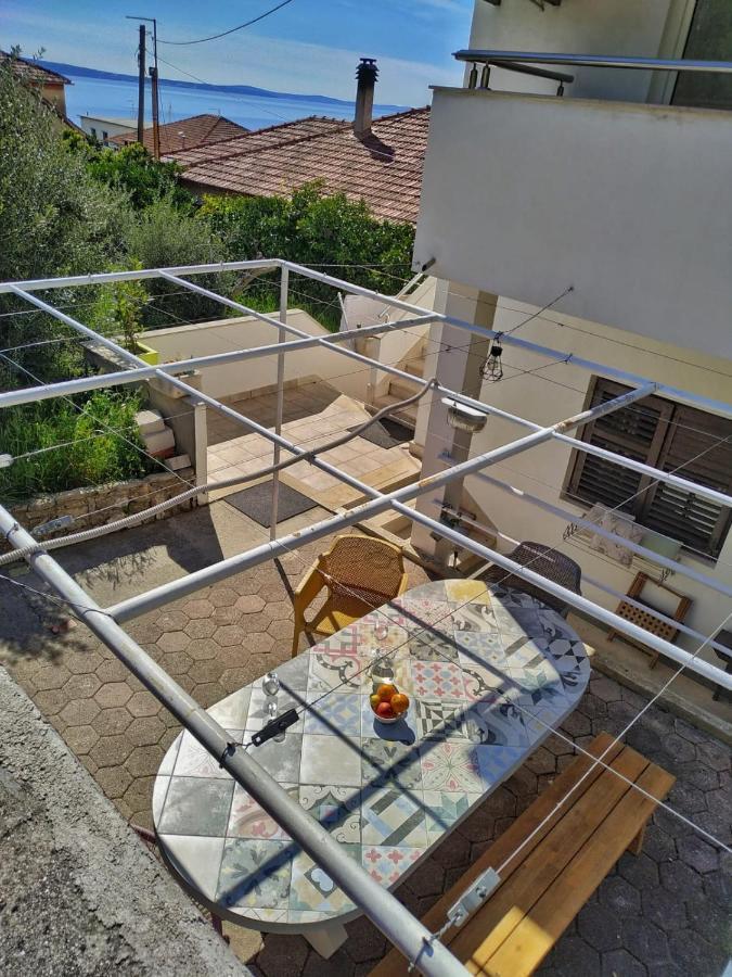 Apartments With A Parking Space Sumpetar, Omis - 11798 Jesenice  Bagian luar foto